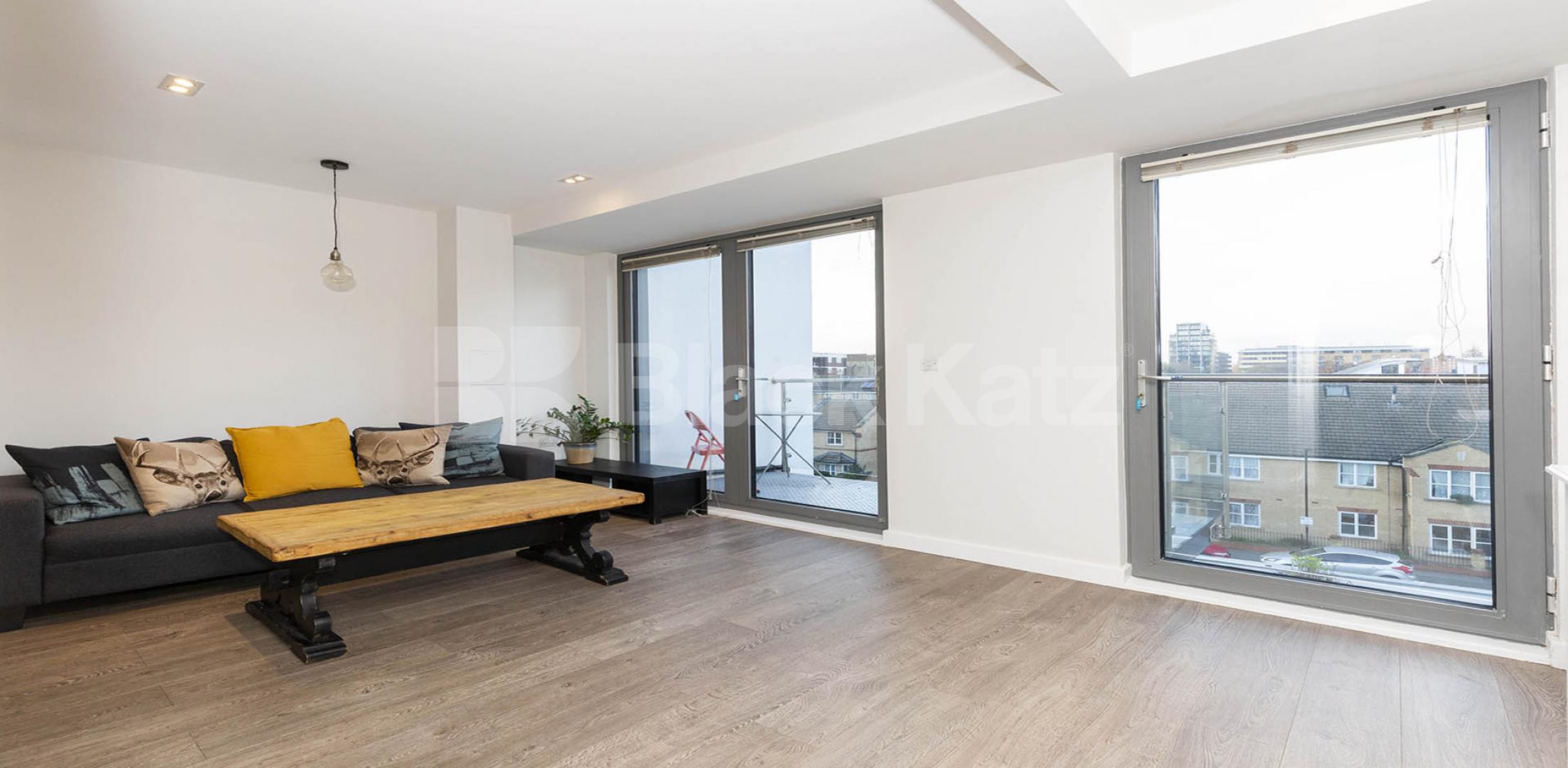 			2 Bedroom, 1 bath, 1 reception Apartment			 Mintern Street, OLD STREET-SHOREDITCH PARK